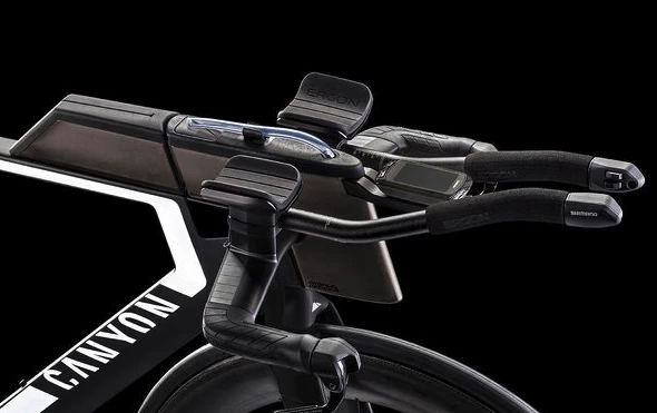 New Canyon CF SLX bike blends aerodynamics and integrated New Canyon CF SLX bike blends aerodynamics and integrated